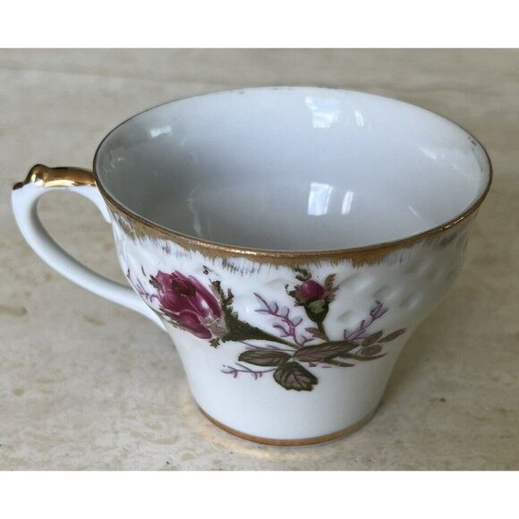 2 Vintage Gold Rimmed Tea Cups with Dark Pink Roses - Picture 3 of 3